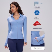LIMVP OEM ODM Vêtements de yoga haut de gamme coupe ajustée couleur chair pour femme, moulant, respirant, en Spandex/Nylon, à manches longues, col montant, 220g