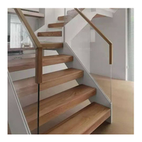 Escalier moderne à double poutre en acier galvanisé avec marches en bois massif et garde-corps en fer forgé et verre pour appartement/hall - DIY