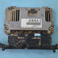 Tablero de computadora de motor de segunda mano Bora Sagitar Lavida Touran Golf OCTIVA ECU MED17.5.20 03C906022BA 03C906022BL 03C906022BM
