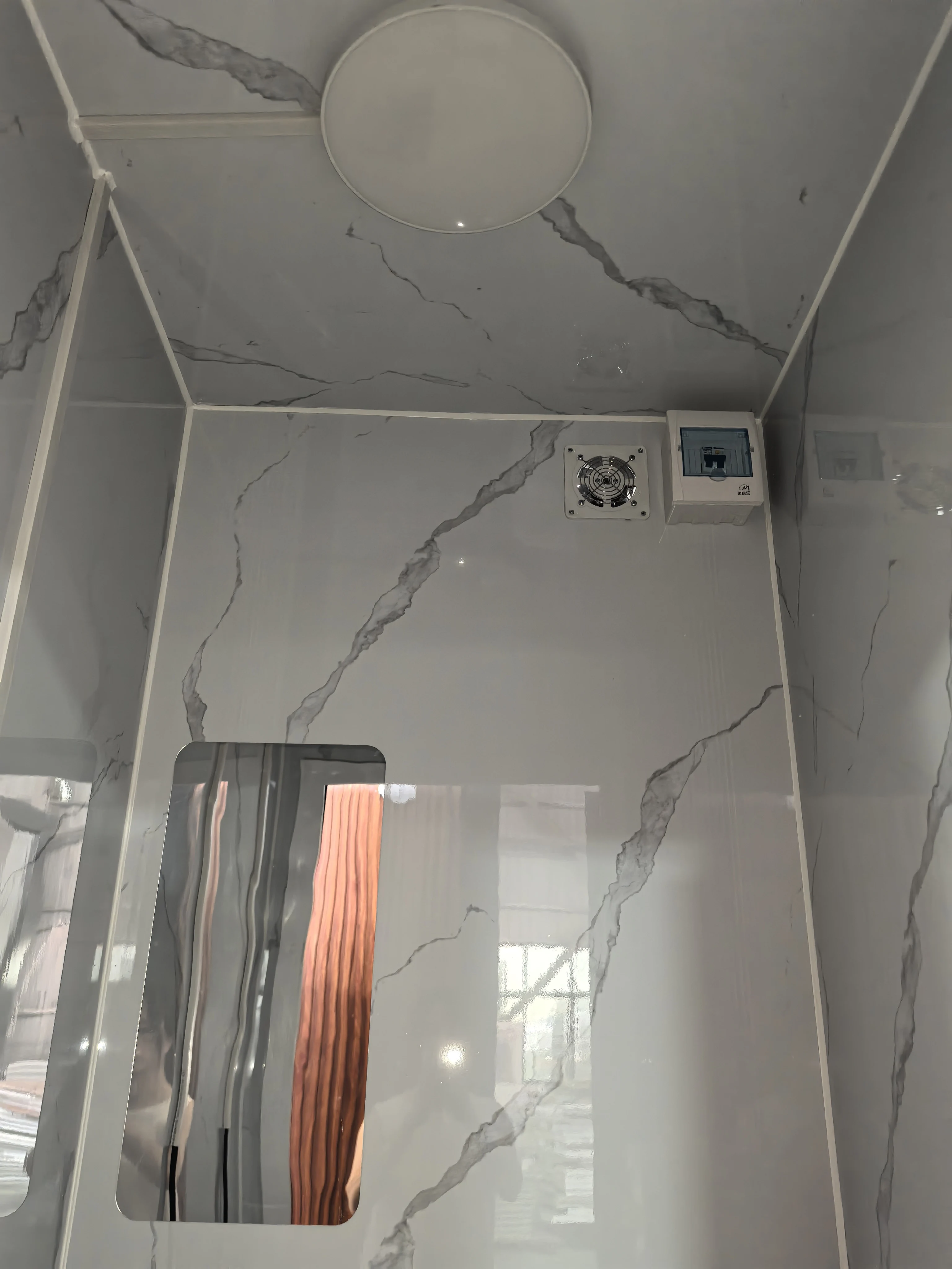 Manufacturer Factory Movable Toilets Cabin Mobile Restroom Wc Portable Toilets for Home Easy Install for Outdoor Use 5
