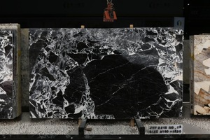 Losas de mármol negro de piedra de lujo que transmiten Luz de losa caliente - Product Image 4