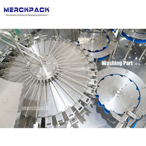 Ligne de production entièrement automatique de bouteilles en <span class=keywords><strong>verre</strong></span> de boissons gazeuses bière <span class=keywords><strong>soda</strong></span> eau <span class=keywords><strong>Machine</strong></span> de remplissage et d'embouteillage pour les petites entreprises - Product Image 2