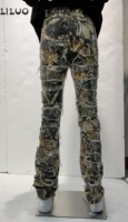 Liluo Fabricants de vêtements Jeans évasés avec écusson personnalisé Pantalon en denim skinny de style urbain pour hommes Jeans cargo camouflage empilés