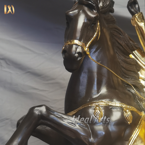 Petite sculpture décorative en métal bronze <span class=keywords><strong>de</strong></span> Napoléon et cheval à vendre - Product Image 5