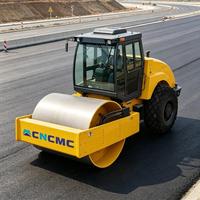 Compacteur vibrant CNCMC TRS16 de 16 tonnes à tambour unique avec système d'arrosage pour les projets de réparation des routes en asphalte urbaines