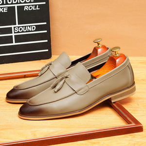 Chaussures Oxford italiennes en cuir rétro pour hommes, sculptées à la main, à lacets, motif floral, pour mariage d'automne, avec fonction respirante - Product Image 1