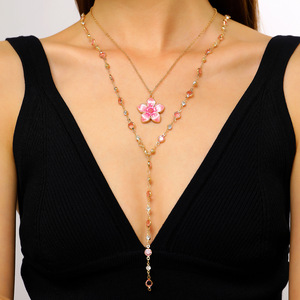 Süße Halskette im Ins-Stil mit Metall-Emaille-Blume, Bunte Kristallkette für den Halsbereich - Product Image 3