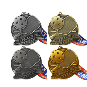 Médailles de pickleball en émail frappé à chaud, 4 couleurs, en alliage de zinc, logo de raquette en relief 3D, médaille sportive personnalisée en métal pour les compétitions - Product Image 3