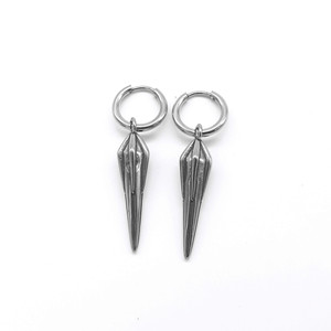 Boucles d'oreilles pendantes Yunnique, géométriques à pointes, en acier titane, demi-rouge et demi-blanc, faciles à clipser, unisexes, tendance - Product Image 1