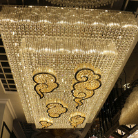 Plafonnier LED contemporain carré en or de luxe, en forme de nuage, avec cristaux, luminaire créatif en cristal pour la décoration de hall d'hôtel