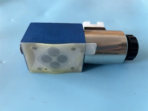 R901401985 4WE6D6X/EG24N9K4/MH Électrovanne directionnelle humide 2 positions 4 voies - Product Image 5