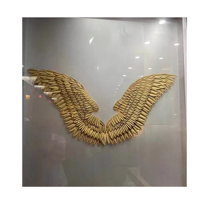 Décoration murale vintage rétro en métal avec des ailes d'ange de couleur or noir blanc de haute qualité fabriquée en usine en <span class=keywords><strong>2022</strong></span> - Product Image 1