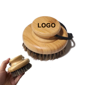 Cepillo Corporal con Logotipo Personalizado, Ecológico, Moderno, de Madera, con Cerdas de Jabalí y Mango Suave para Exfoliar y Masajear en el Baño - Product Image 1