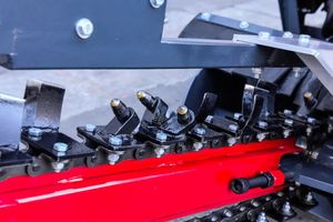 Zanjadora agrícola autopropulsada DORITE de 27hp y 1000mm, Zanjadora hidráulica de 60cm, motosierra de Gas con orugas, zanjadora de excavación - Product Image 5