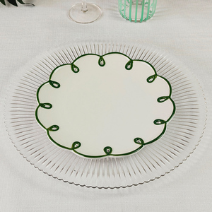 Plato <span class=keywords><strong>de</strong></span> Cerámica con Diseño Floral Único, Multiusos para Servir <span class=keywords><strong>y</strong></span> Regalar, Elegante <span class=keywords><strong>Vajilla</strong></span> para la Mesa <span class=keywords><strong>de</strong></span> la Cocina del Hogar - Product Image 2