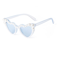 Lunettes de soleil d'extérieur avec cœur pour enfants UV400 Lunettes de plage avec perles Lunettes de soleil en forme de cœur pour fêtes