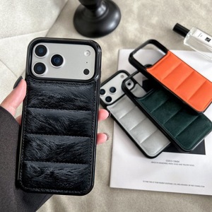 Cover <span class=keywords><strong>per</strong></span> iPhone Personalizzata con Stampa, in Finta Pelliccia di Pony, Antiurto e Imbottita - Product Image 3