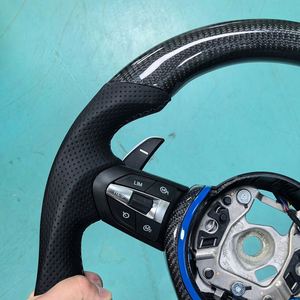 Volante de Cuero y Fibra de Carbono para <span class=keywords><strong>BMW</strong></span> 525i F30 F07 F10 F20 F25 F26 F32 F34 F35 F36 F48 X6 M3 M5 <span class=keywords><strong>M7</strong></span> F11 F15 F16 F22 F80 F90 - Product Image 4
