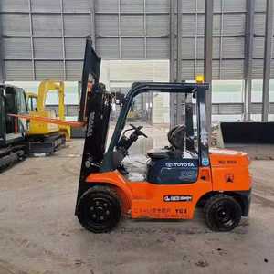 בשימוש <span class=keywords><strong>3</strong></span> טון 35 toyota מלגזה מקורי יפן <span class=keywords><strong>tcm</strong></span> לעשות עם מנוע הילוכים מנוע במלאי עבור תעשיות בנייה חקלאית - Product Image 1