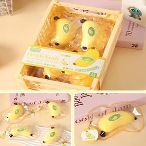 พวงกุญแจซิลิโคนรูปกล้วยทำมือ CHENXI ของเล่นบีบคลายเครียด บรรจุภัณฑ์สร้างสรรค์ - Product Image 4