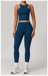 Set Sportivo Personalizzato da Donna <span class=keywords><strong>per</strong></span> Allenamento e <span class=keywords><strong>Fitness</strong></span>, Abbigliamento Atletico, Top Sportivo e Leggings Yoga Senza Cuciture - Product Image 4