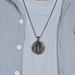 New Nordic-style vintage Viking letter Tree of Life <b>titanium</b> steel necklace, Dongguan factory jewelry wholesale. - Product Image 3