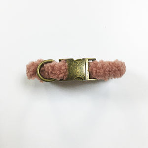 Verstelbare hondenriem van lamswol in bruine fluwelen sherpa, met D-ring, in eigen kleur - Product Image 3