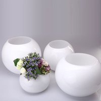 Vase en Verre Sphérique Moderne Décontracté, Vase de Table Noir Blanc pour Décoration Douce de Maison, Hall d'Hôtel, Fêtes et Mariages Géométriques Blancs