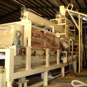 स्वचालित लकड़ी का काम पूर्ण स्वचालित कण बोर्ड/<span class=keywords><strong>mdf</strong></span>/osb/प्लाईवुड उत्पादन लाइन निर्माता - Product Image 1