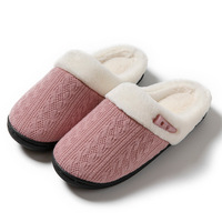 Chaussons d'intérieur et d'extérieur en fourrure douce et chaude pour femmes, antidérapants, confortables, tricotés, à enfiler