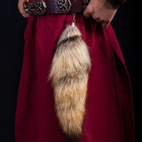 Pendentif en peluche Coyote sur mesure, porte-clés queue de loup, breloque de sac, texture en vraie fourrure, tendance et à la mode, jouet pour chat de Hebei