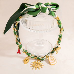 Collar de acero inoxidable con colgante de girasol, patrón a cuadros, joyería elegante de regalo para mujer - Product Image 1