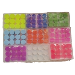 سدادات أذن سيليكون معبأة في علبة للسباحة والاستحمام، مقاومة للماء ومضادة للضوضاء، سدادات أذن عازلة للصوت من الفوم - Product Image 2