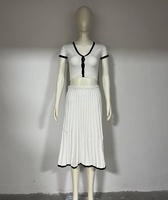 Ensemble de robe 2 pièces à motif solide élégant pour femmes pour le printemps été décontracté mode de banlieue court maigre vente chaude sur AliExpress