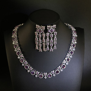 Ensemble de collier, bracelet et boucles d'oreilles en zircon violet de luxe pour femmes, bijoux élégants en cristal pour mariage, soirée, robe de soirée - Product Image 4