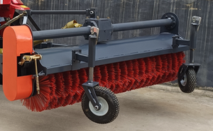 Nettoyage de la neige à l'aide d'un <span class=keywords><strong>balai</strong></span> rotatif sur un tracteur - Product Image 3