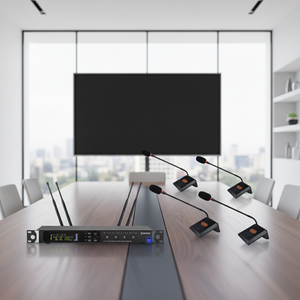 Micrófono Inalámbrico Wi-Fi de Una a Cuatro Salidas, con Batería AA, Conector XLR, Ideal para Presentaciones en Escenario y Estudios de Grabación - Product Image 3