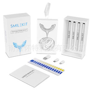 Kit de blanchiment dentaire Smilekit Line Light Kit, appareil de blanchiment dentaire rechargeable par USB - Product Image 2