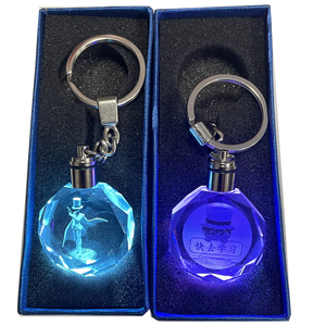 Porte-clés en verre cristal LED avec design laser 3D de l'anime japonais Detective <span class=keywords><strong>Conan</strong></span>, pour cadeau d'anniversaire - Pendentif unisexe - Product Image 6
