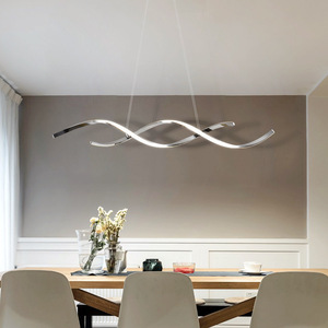 Lampadario a Sospensione LED in Alluminio con Design Moderno a Onda, Finitura Elettroplaccata Oro, Nero o Cromo per Sala da Pranzo - Product Image 6