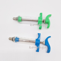 Seringue d'injection vétérinaire KTG11061 10ml 20ml 30ml 50ml avec dosage visible pour l'injection de médicaments vétérinaires chez le bétail avec doseur TPX