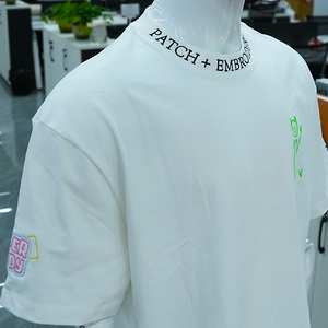 T-shirt surdimensionné pour homme avec broderie 3D personnalisée, tissu tricoté, manches courtes, 305g, été, OEM, vente en gros - Product Image 1