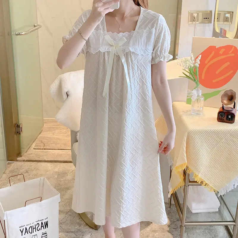 Short-sleeved pajamas jacquard lace thin section Korean version of the girls casual home wear