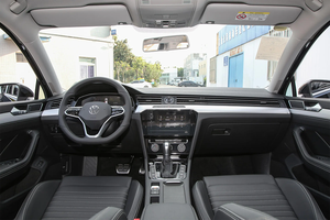2025 Coche Usado Barato de Alemania <span class=keywords><strong>para</strong></span> Volkswagen Magotan 280TSI DSG Comfort 1.4T 150HP 250Nm Sedán de Negocios Alemán <span class=keywords><strong>para</strong></span> África - Product Image 3