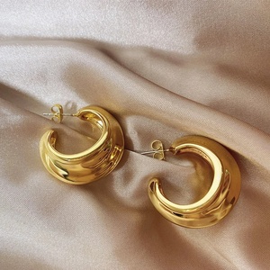 Pendientes de Aro Gruesos Irregulares de Inspire Jewelry, Aros Texturizados Estilo <span class=keywords><strong>Fulani</strong></span>, Pendientes Gruesos de Moda, Regalo para Ella - Product Image 3