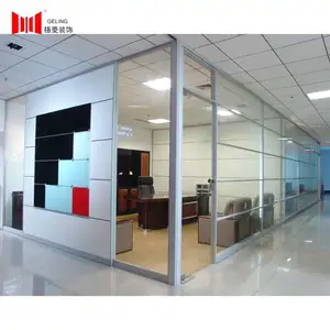 现代80毫米厚度铝框架钢化玻璃和木材可拆卸墙壁隔断办公室