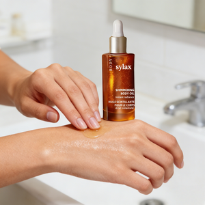 Loción Iluminadora con Brillo Bronceado Vegano 100%, Aceite Bronceador Corporal con Agua de Naranja, Resistente al Agua, Ingrediente Principal Vitamina C - Product Image 1