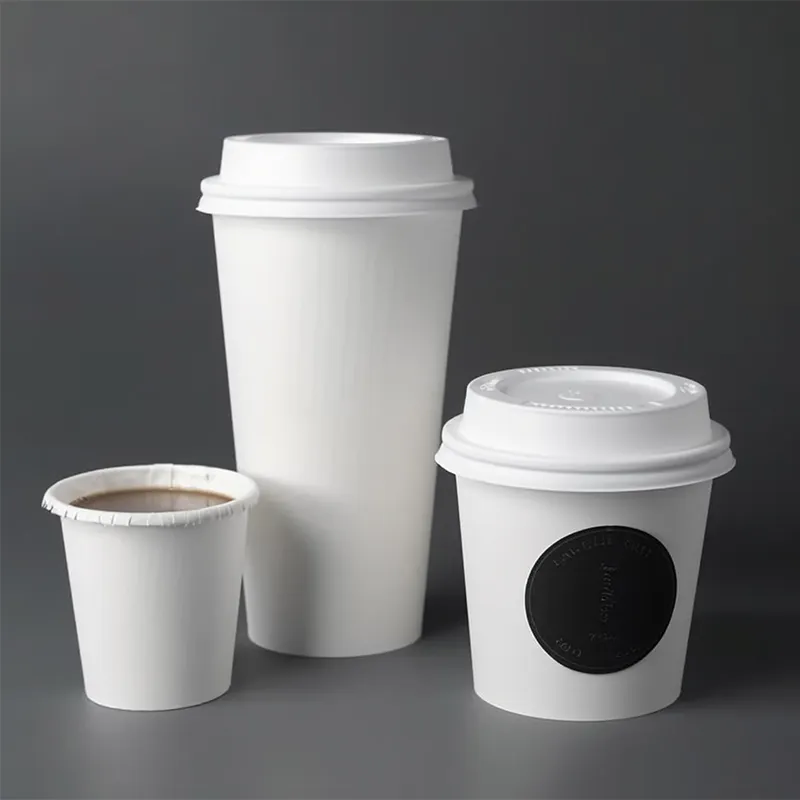 Gobelets en carton de papier de café de qualité alimentaire de couleur personnalisable avec couvercle en plastique pour l'emballage des boissons