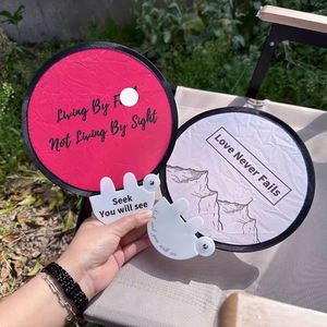 Promoción: Innovadores combos de abanico plegable y disco volador, accesorios de exhibición para aumentar la conciencia de marca y para regalos. - Product Image 2