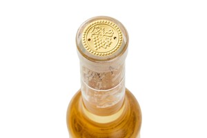 375ML 8% Alc Vol <strong>Lychee</strong> Flavor Sweet White Wine <strong>Liqueur</strong> in Bottles High Quality Bulk Supply for Catering Industry - Product Image 3